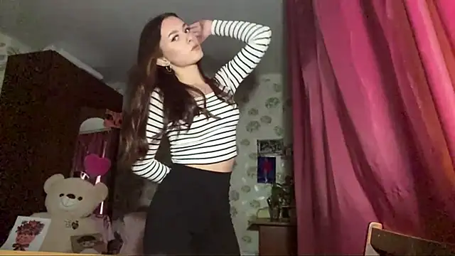 StephaniCute's cam snapshot