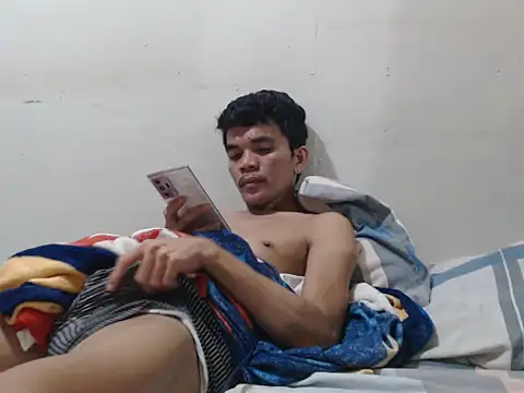 Natsboii live sex cam
