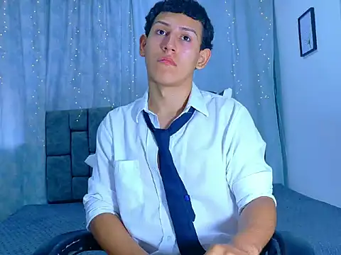 FelipeGonzalezz live sex cam