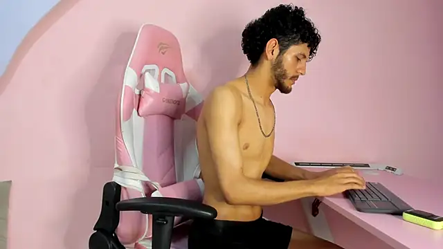 LuckySammer's cam snapshot