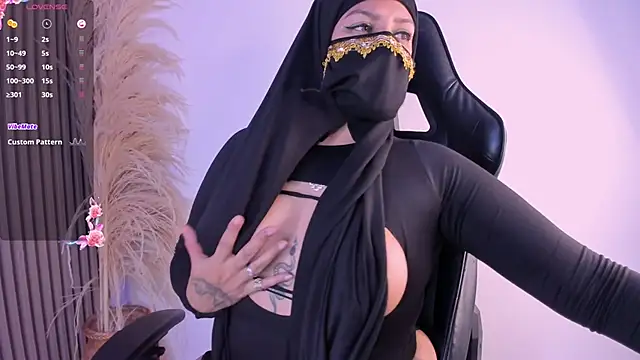 zully_arab live sex cam