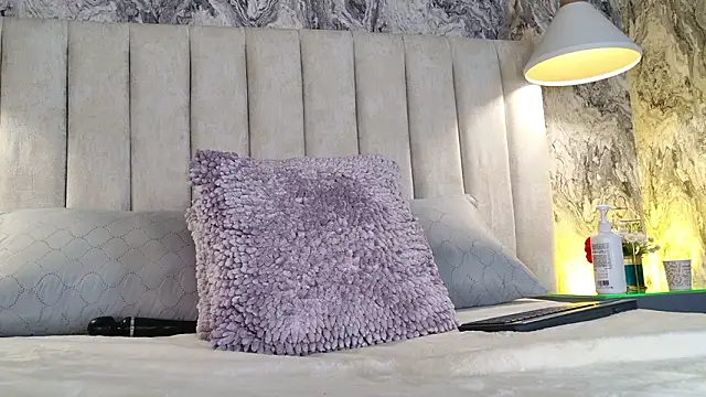 MeganCruzGB live sex cam