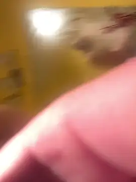 BIGWHITECOCKDOC36's cam snapshot