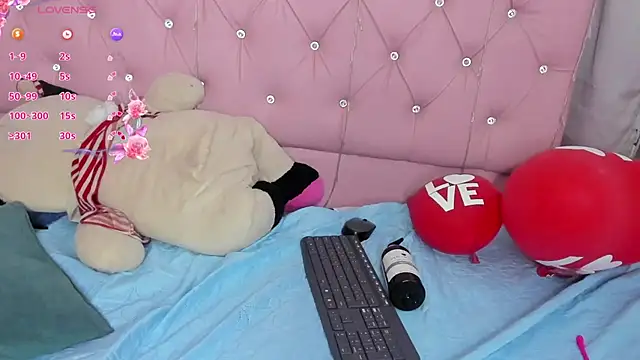 NaylaAbadi live sex cam