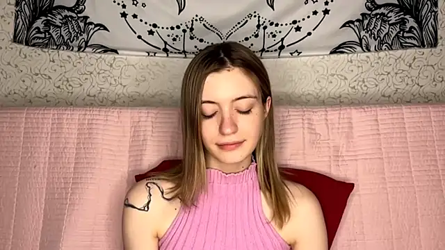 Shining_Robi's cam snapshot