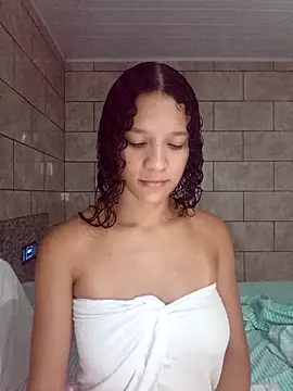 By_Aninha live sex cam