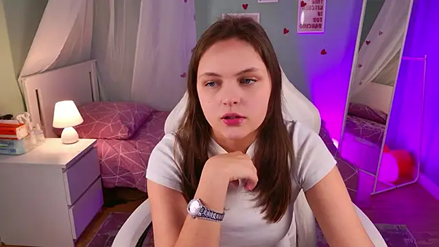 lalisa_wite's cam snapshot