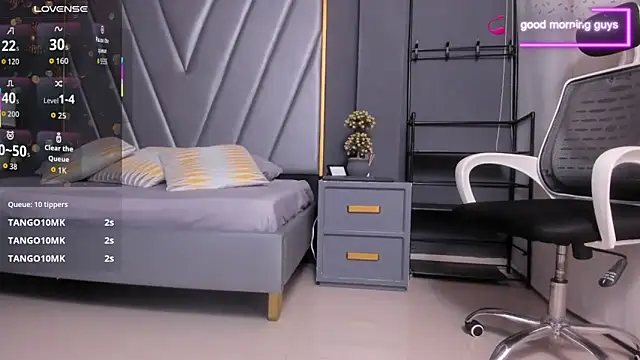 BrendaAdams_ live sex cam