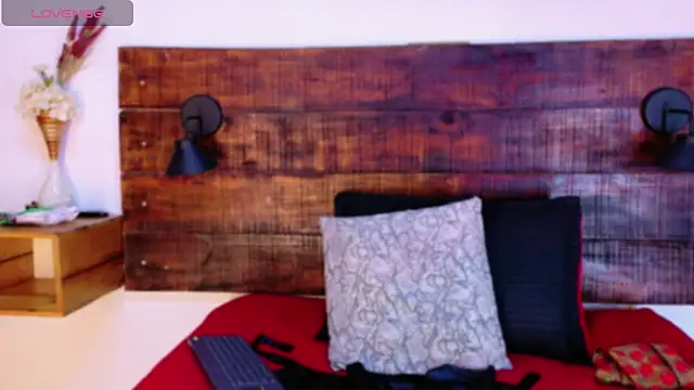 Celeste_sanz live sex cam