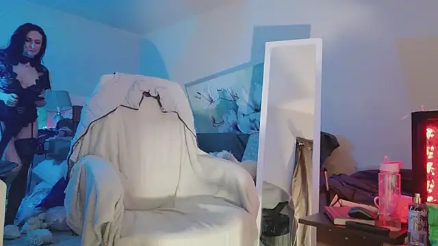 lara_heaven live sex cam