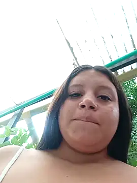 Virgin-Totona live sex cam