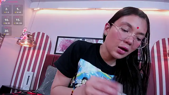 candice_johnss's cam snapshot