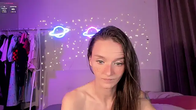 HottieEVER's cam snapshot