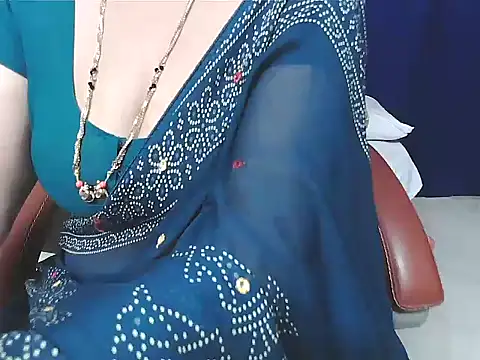 sunitha-3's cam snapshot