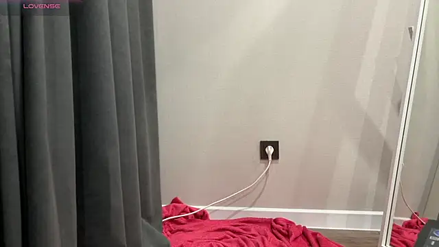 Veneloppalife's cam snapshot