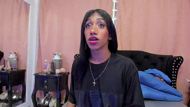 Cleo-Escobar live sex cam