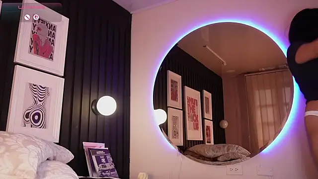 Sophia_wilsonn_'s cam snapshot