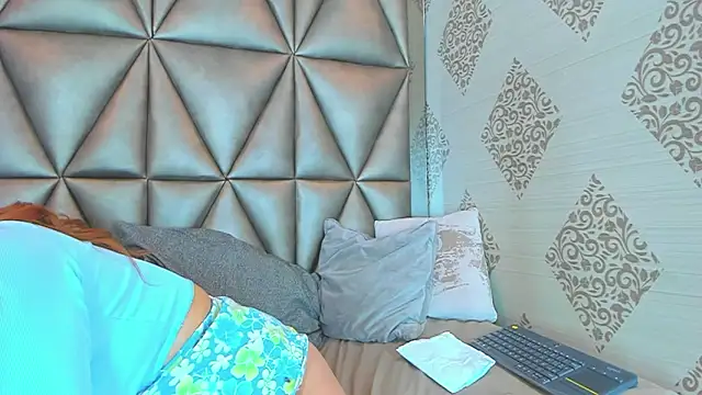 Corina_Taylor_ live sex cam