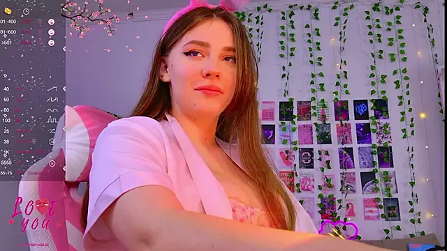 Moon__Bunny live sex cam