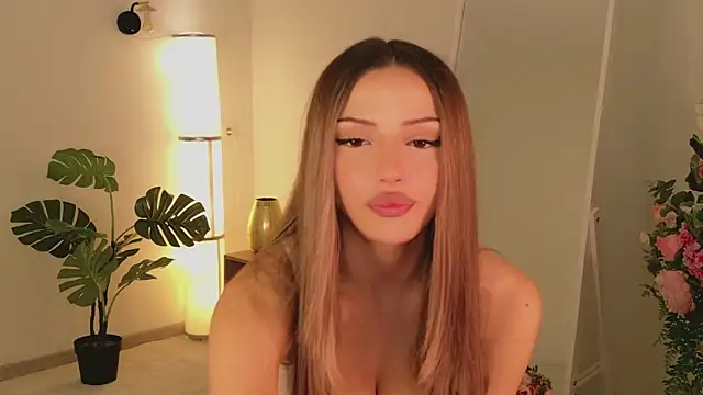 tinapie's cam snapshot