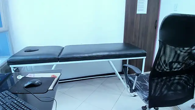 LeilaSmith_ live sex cam