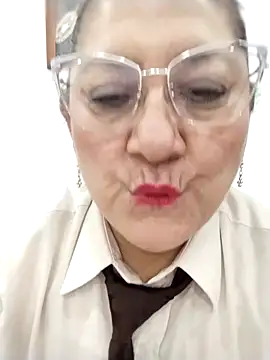 JULIETA_21-'s cam snapshot