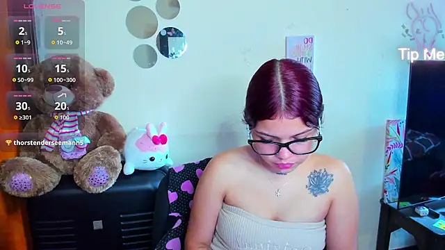 Ema__Luna live sex cam