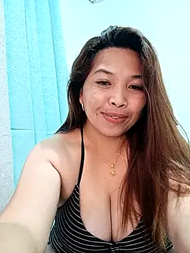 Pinaydreamer18's cam snapshot