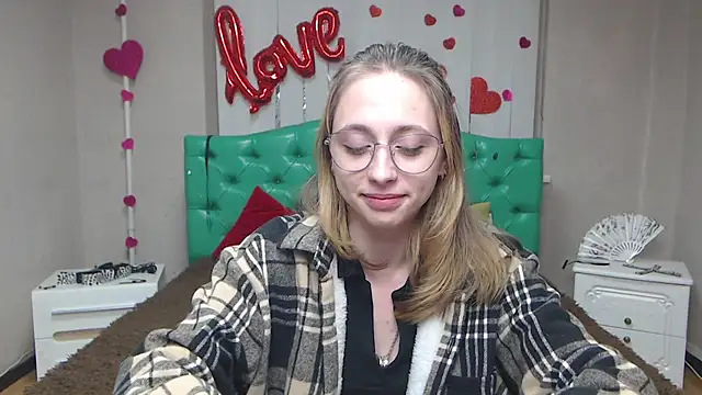 TracyLll's cam snapshot