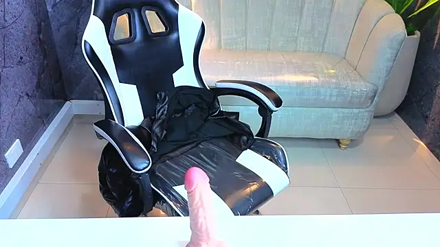 Lisa_Doll_Tx's cam snapshot