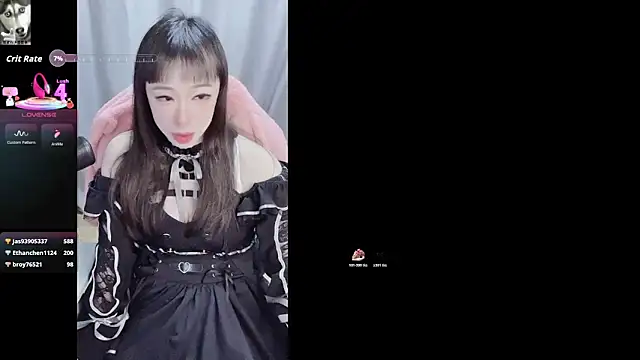 diaperlilinai0210 live sex cam