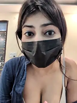 Confident_chic live sex cam