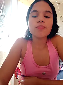 Little-Pussy19's cam snapshot