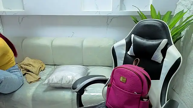 emily__tp's cam snapshot