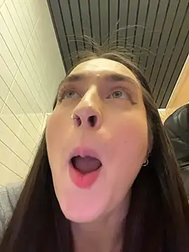 Holly_Play live sex cam