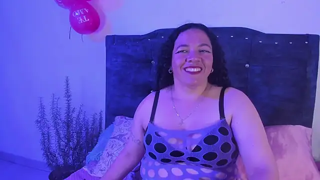 sexy_diablaa's cam snapshot