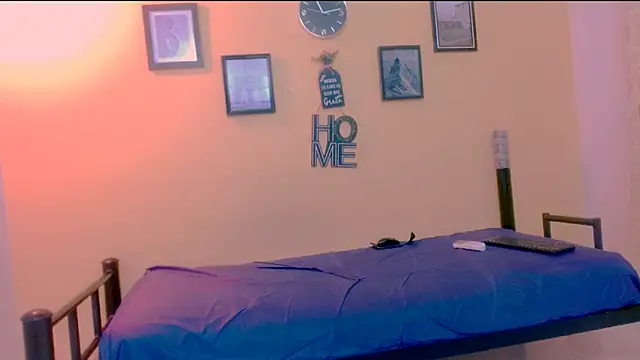 sexiempoderada18's cam snapshot