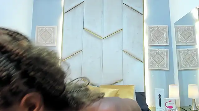 KarinaaCoxx's cam snapshot