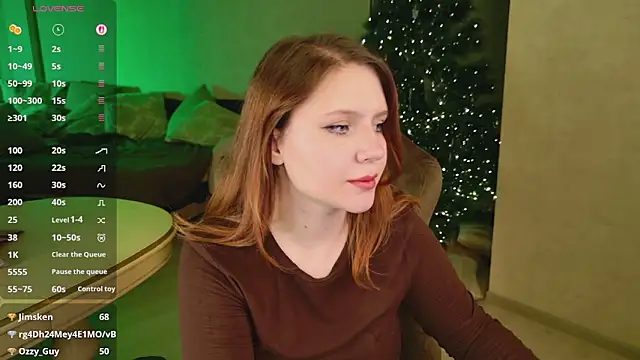 YouHoldMe live sex cam