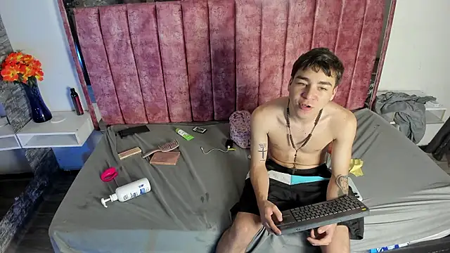 lucy_78_sweet's cam snapshot