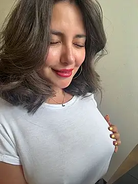 sukhakunis1's cam snapshot