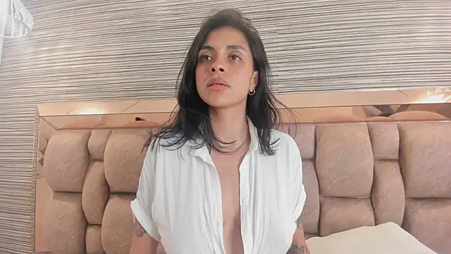 annie_shine_'s cam snapshot