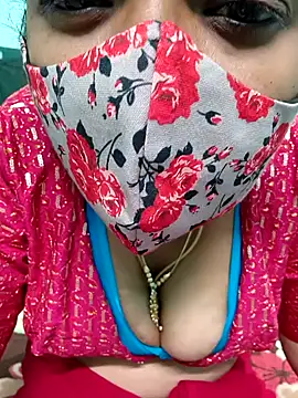 Ramya-hot-gueen live sex cam