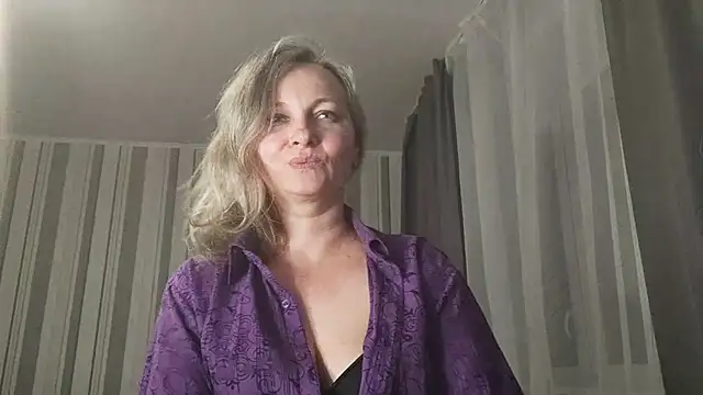 EdithManning live sex cam