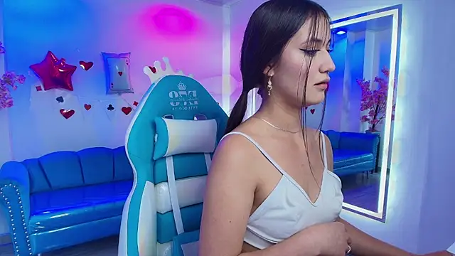 Zoe_swan's cam snapshot