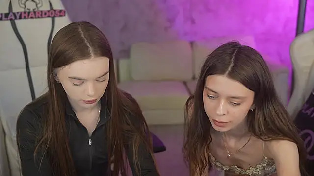 Zlata_Sky's cam snapshot