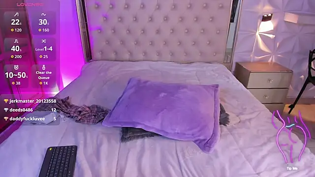 Miss_LunaVelvet's cam snapshot