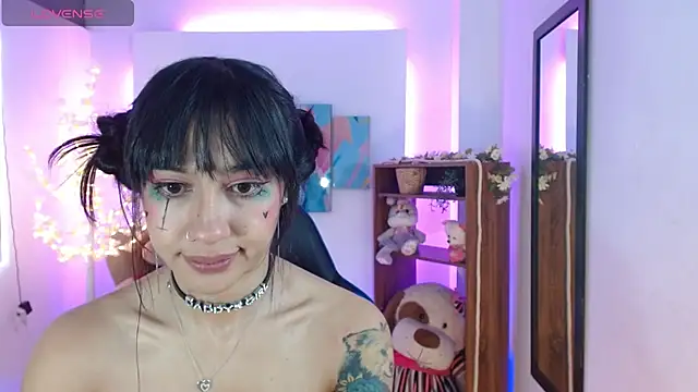 FIORELLA_L's cam snapshot