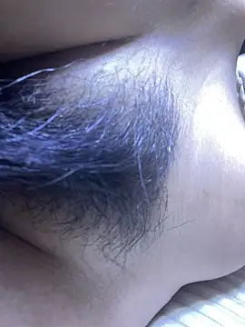 iu_uzZ's cam snapshot