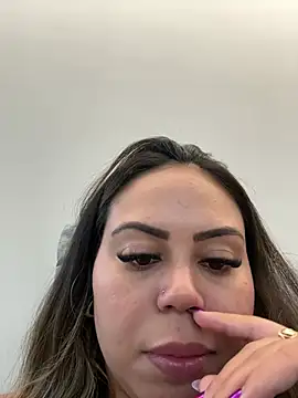 lariic's cam snapshot